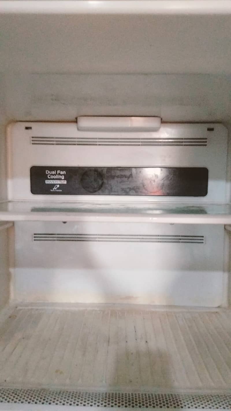 Hitachi fridge for sale 9