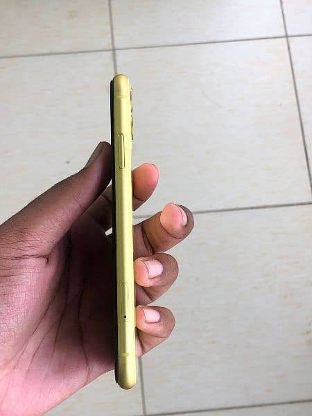 iPhone 11 128GB 4