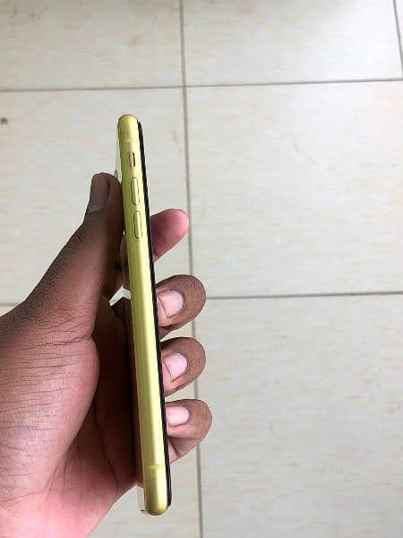 iPhone 11 128GB 5