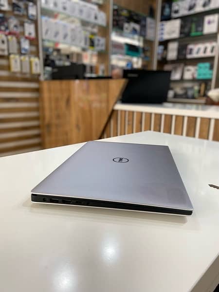 Dell XPS i7-6th Gen  16gb Ram  512gb SSd GTX 960 2GB 6