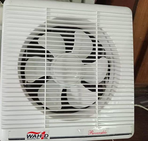exhaust fan new excellent condition 0