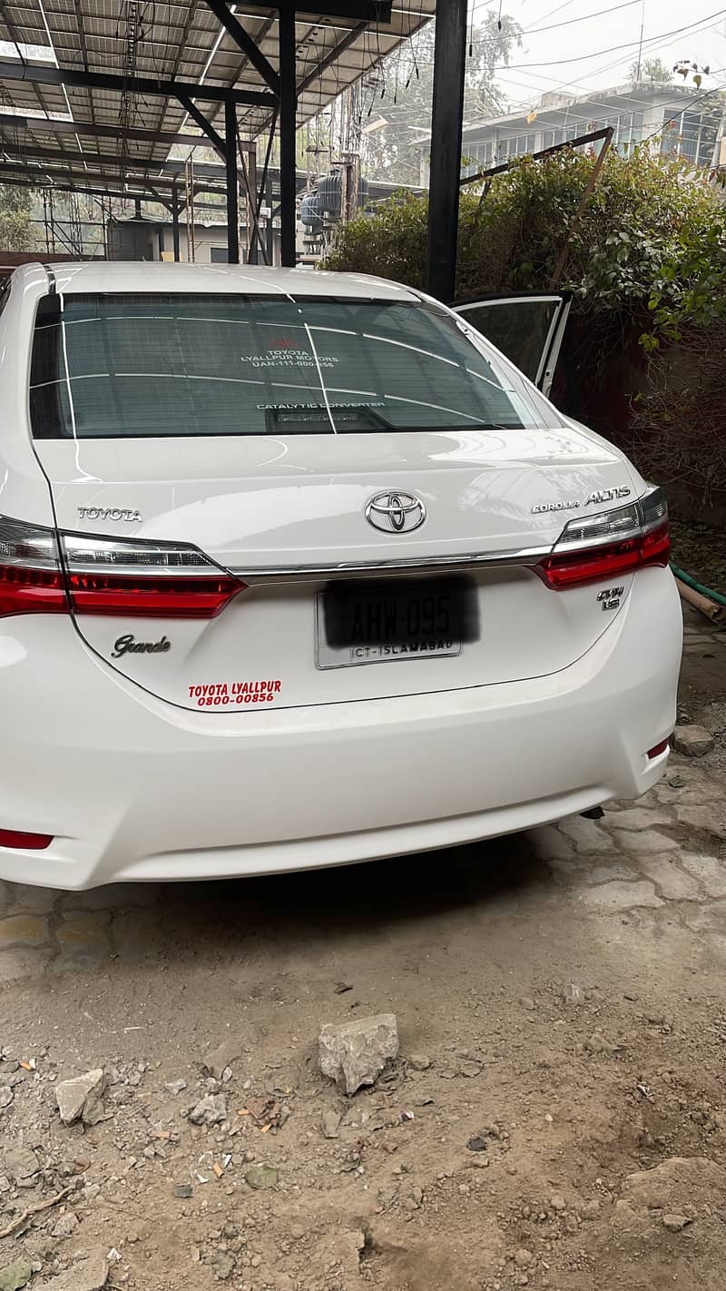 Toyota Altis Grande 2019 1
