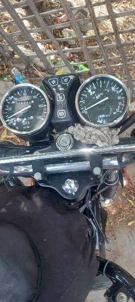 Suzuki gs150 mint condition slideli use look like new 1