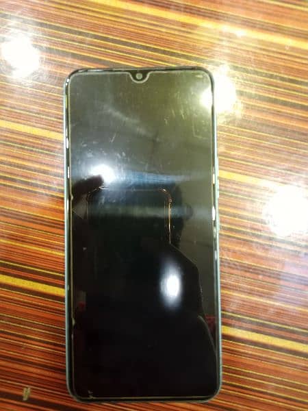 Tecno spark 8c 4/128gb with box 0