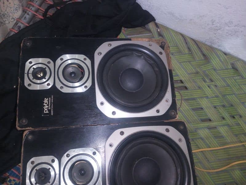 privat speaker 2