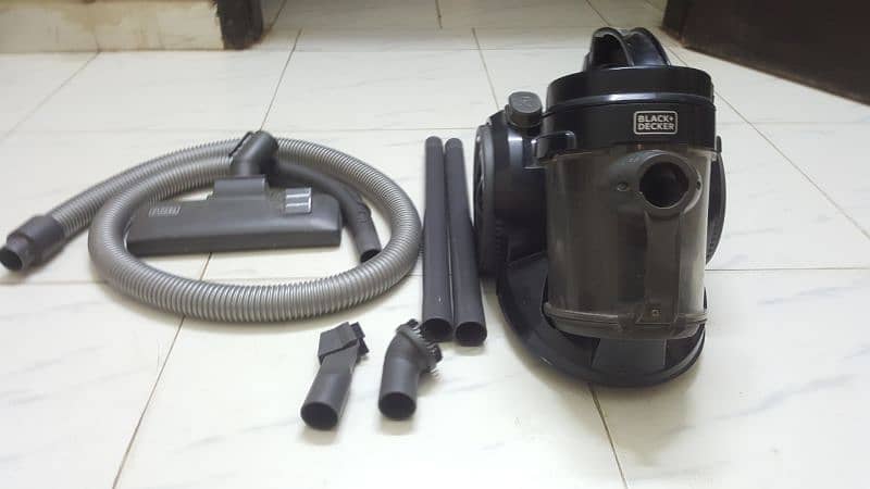 Vaccum Cleaner 3