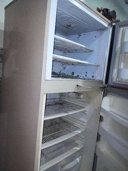 Excellent condition ! powerful freezer for sale -suberb performance 1