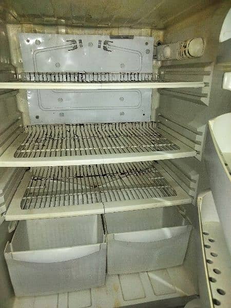 Excellent condition ! powerful freezer for sale -suberb performance 2