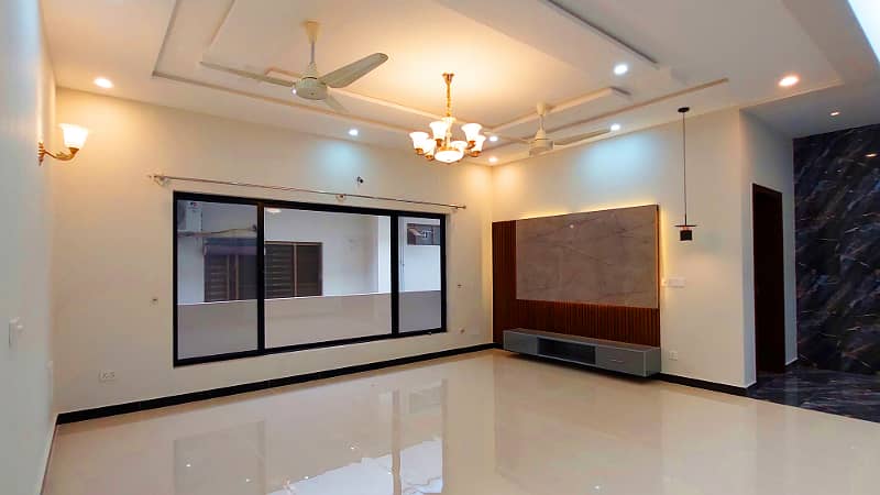 1 kanal Upper Portion For Rent in Bahria Town Phase 8 Rawalpindi 7