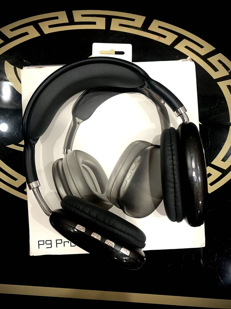 New P9 pro max headphones (Earphones/earpods/airpods/realfit f3/pro6) 0