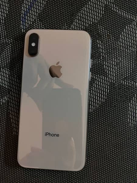 Iphone XS PTA approved Gold color 256 GB 0