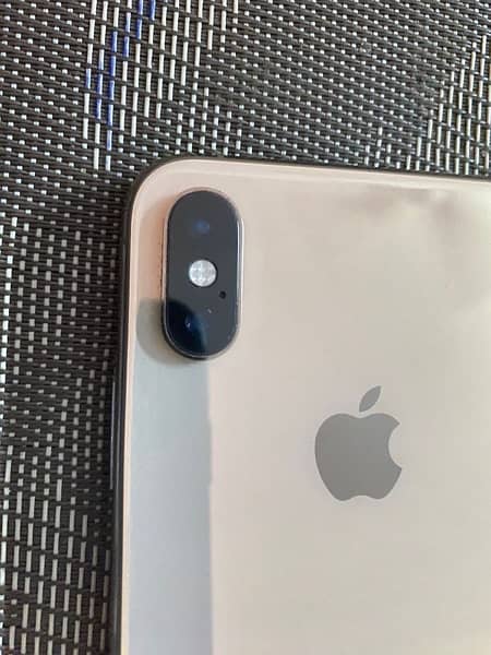 Iphone XS PTA approved Gold color 256 GB 2