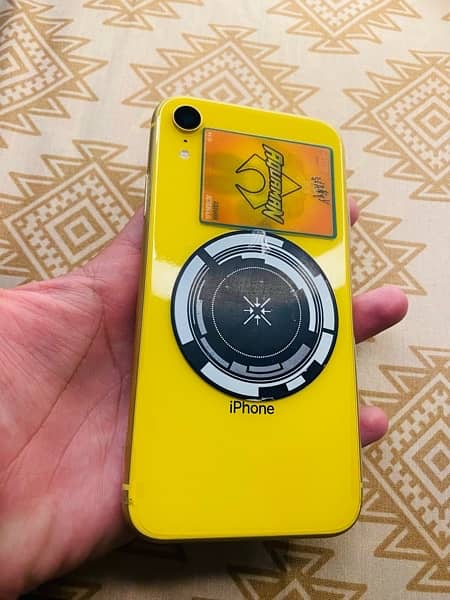 iPhone XR  Factory 10/10 0