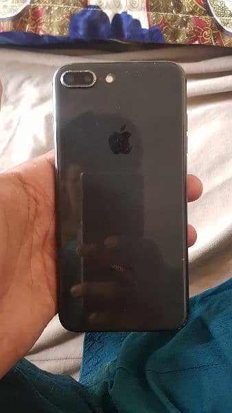 iPhone 8 plus 64 gb non pta in good condition 0