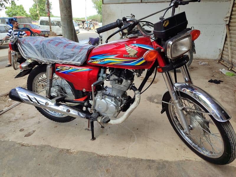 HONDA 125cc 2018 lhr 3