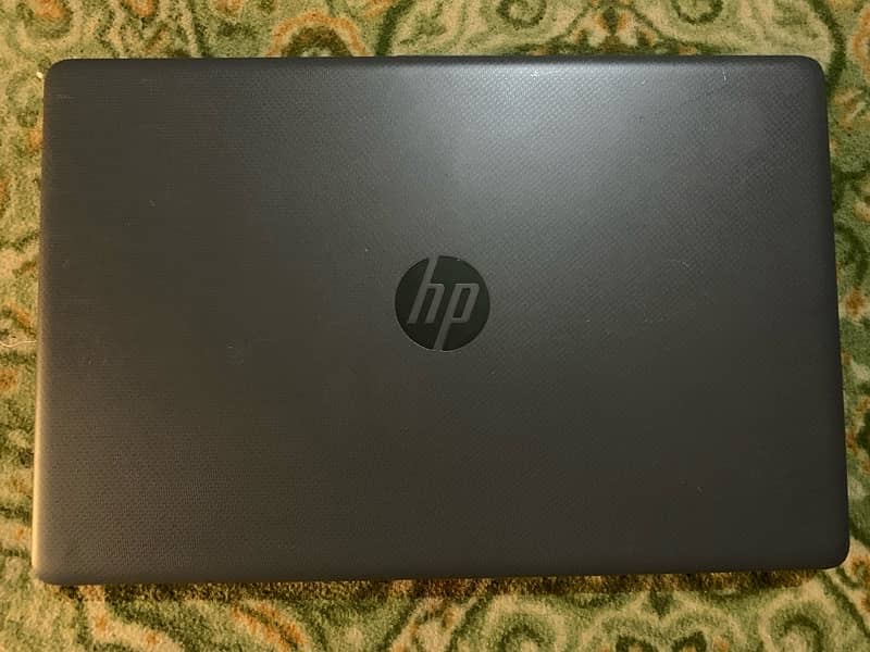 HP AMD notebook 3