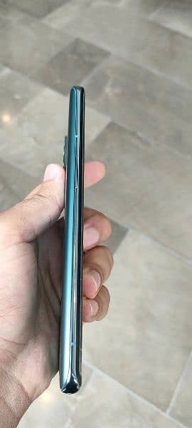 OnePlus 9 pro 5G 3