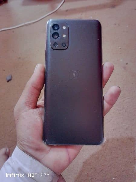 oneplus 9R 5