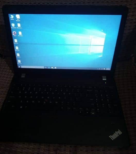 Lenovo i5 7th gen in excellent condition 0