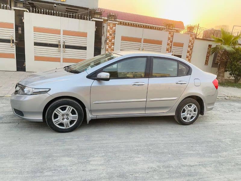 Honda City IVTEC 2019 3