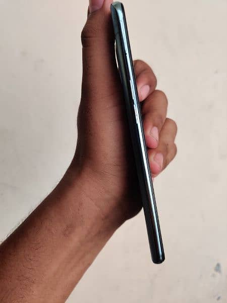 OPPO reno 6 8/128 only phone. 3