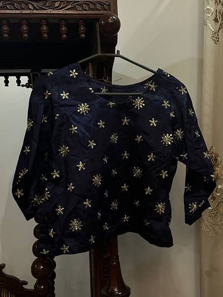 dark blue lehnga choli with dupata 5