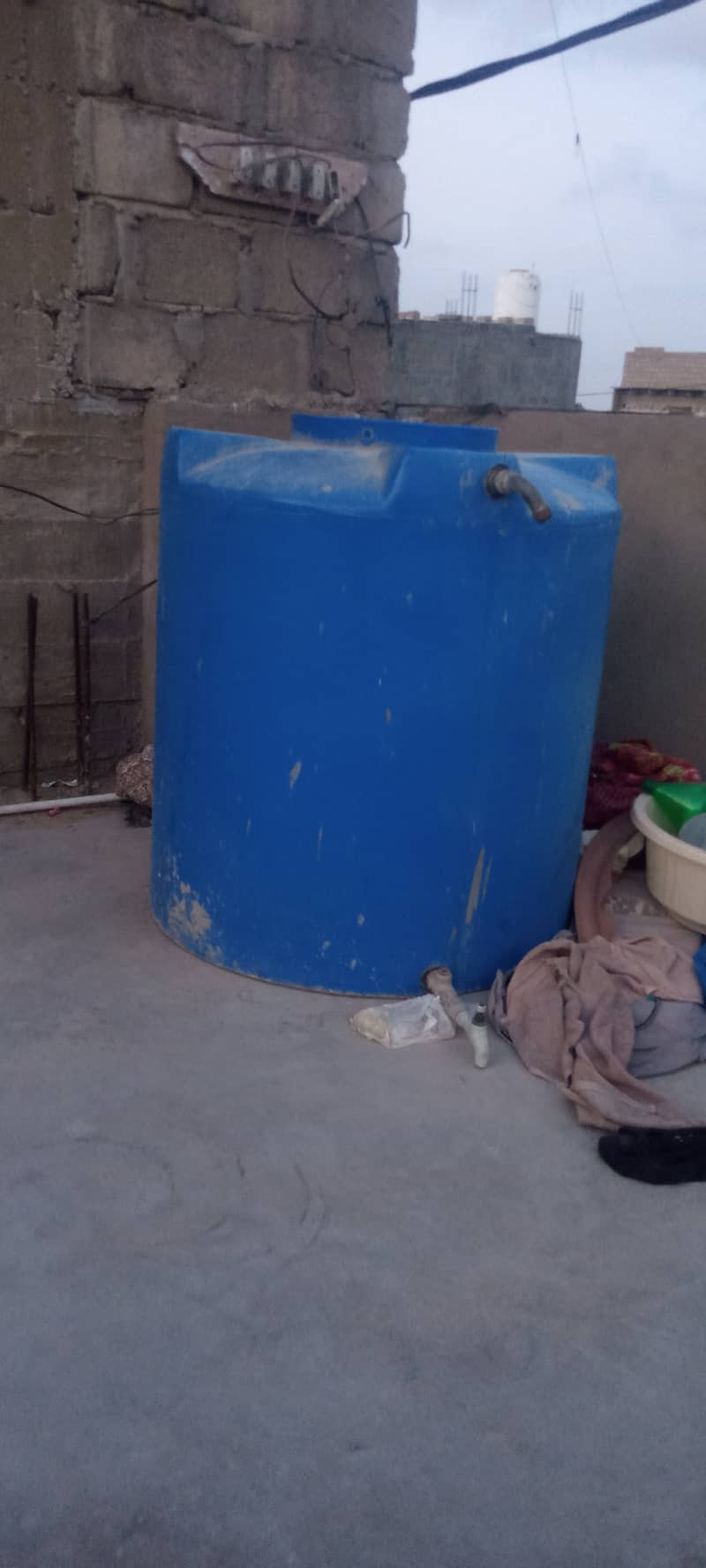 Water tank 0