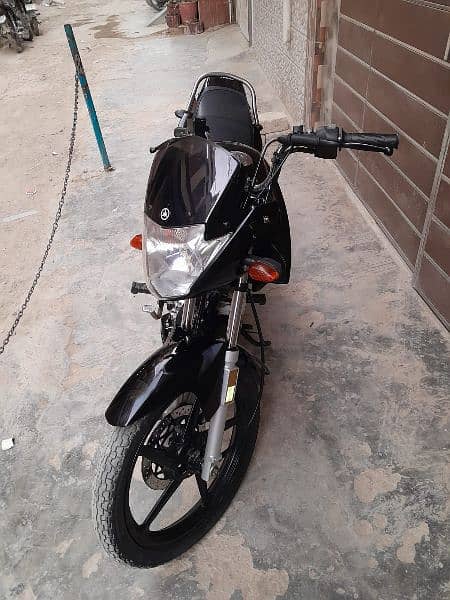 Yamaha YBR 125 esd 2021 6