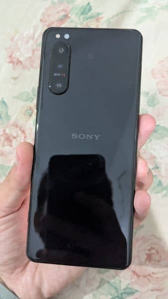 Sony Xperia  5 Mark 2 100% okay 10/10 brand new lush condition 12