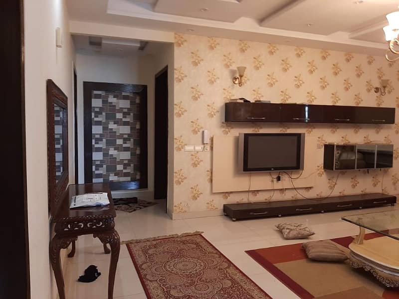 1 Kanal Bungalow For Sale In DHA Lahore 5