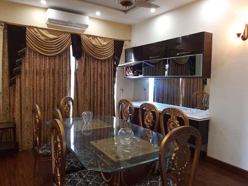 1 Kanal Bungalow For Sale In DHA Lahore 9