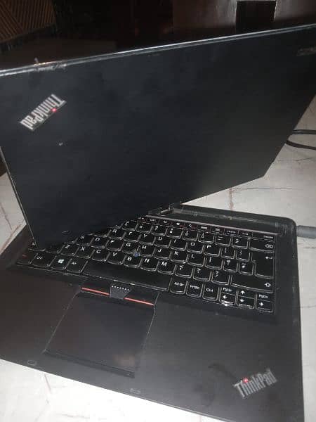 Lenovo Thinkpad,core i3,5th generation,4gb ram,320 gb hard disk(hdd) 6