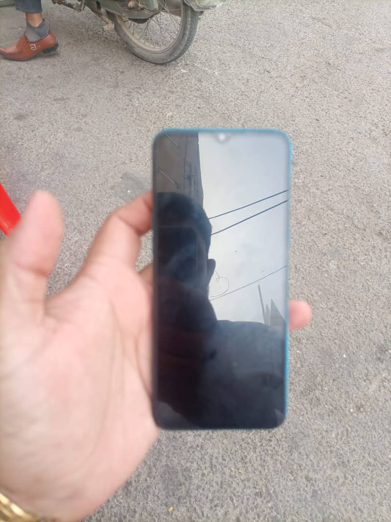 Realme 5i 4/64 With Box Condition 10/8 0