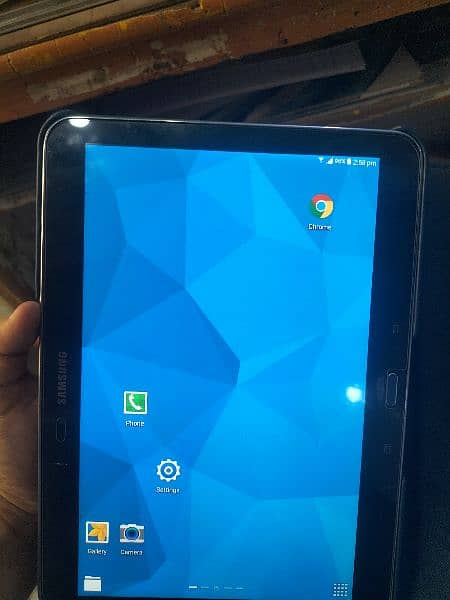 Samsung Tab 4 2/16 with box 4