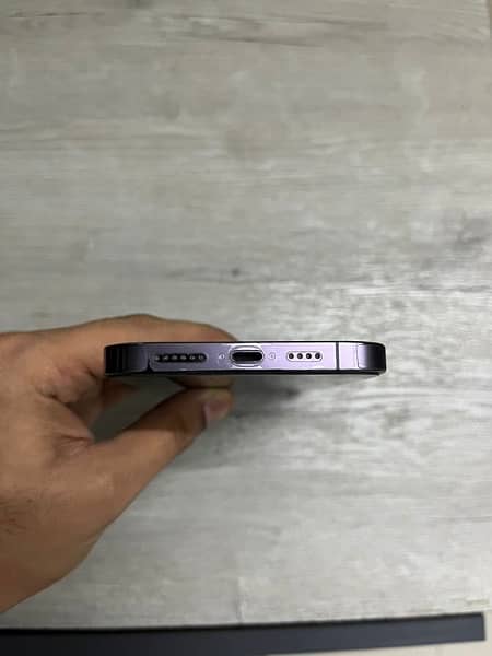 Iphone 14 pro max Derp purple 2