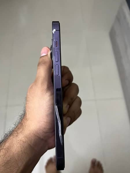 Iphone 14 pro max Derp purple 6
