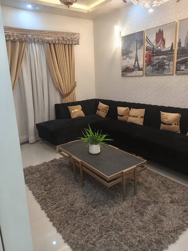 3 BED DD FLAT FOR RENT IN FEDERAL B AREA BLOCK 8 5