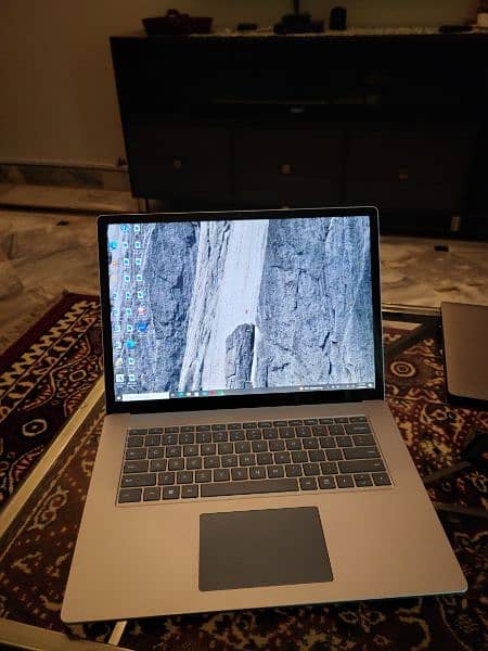 Microsoft surface laptop 3 4