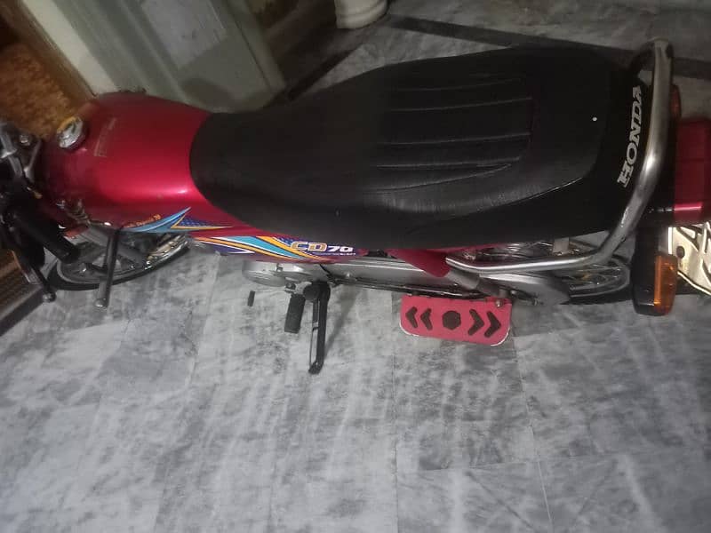 Honda CD 70 all genuine lush condition 2022 registered all documents 3