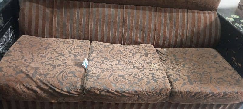 sofa sell krna hai 4