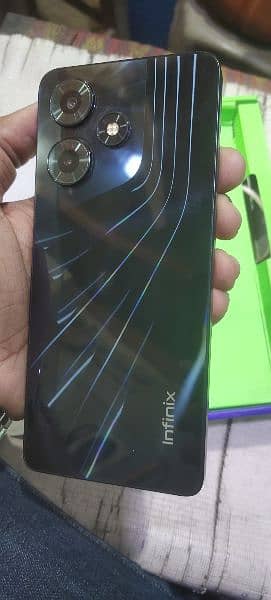 Infinix Hot 30 8+8/16/128 5