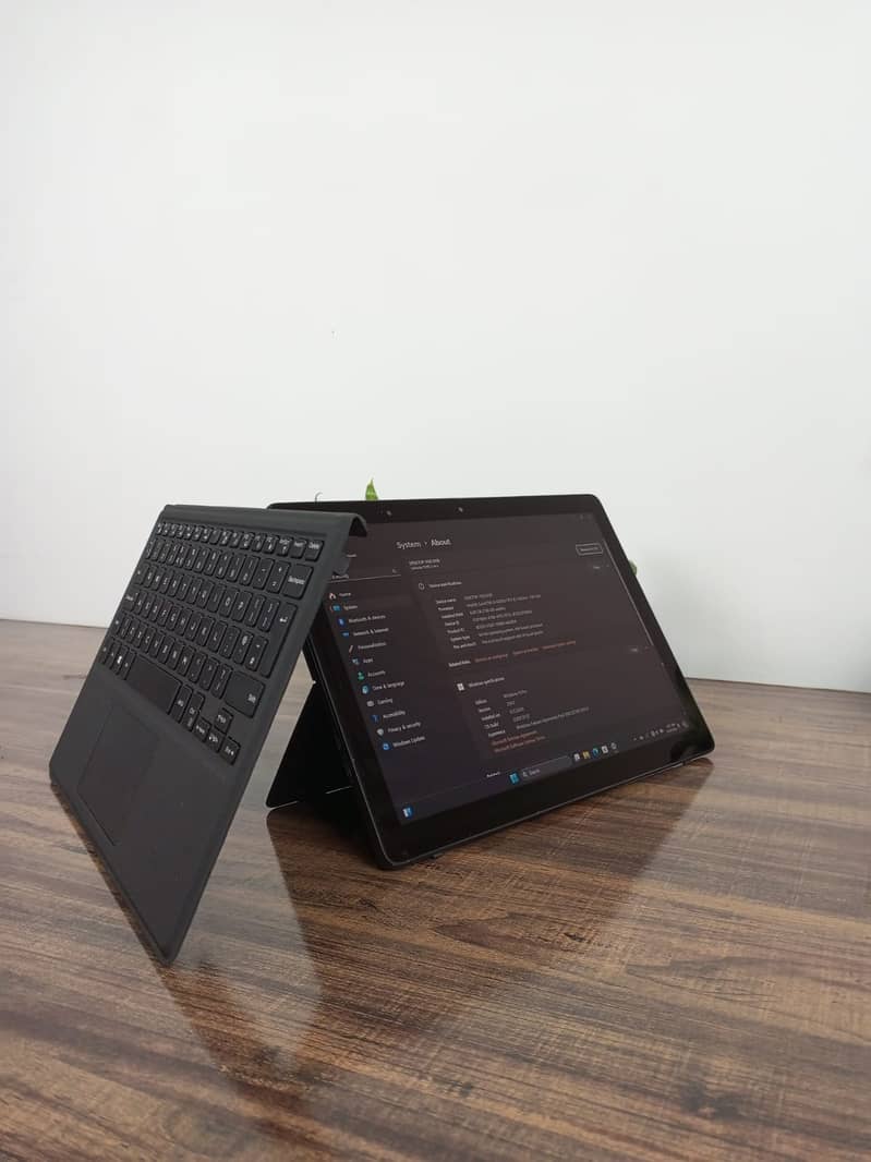 Dell Latitude 5290 I5 8th generation touch 6