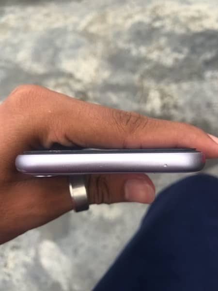 iphone 11 128GB 3