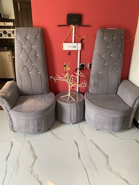 2 SEAT SOFA WITH 1 TABLE 2