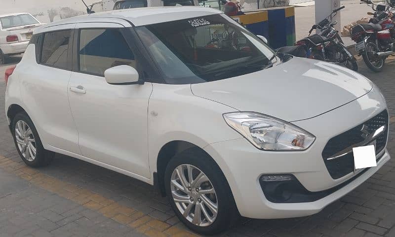 SUZUKI SWIFT (GL) (CVT) (2022) (WHITE) 4