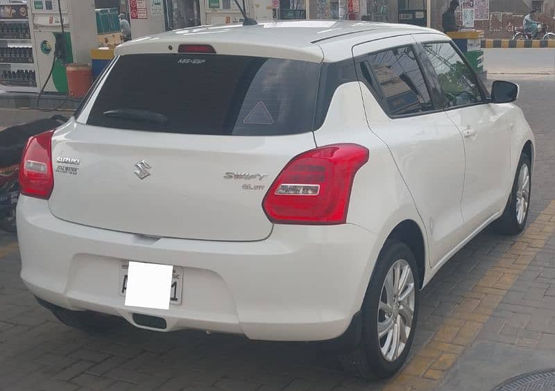 SUZUKI SWIFT (GL) (CVT) (2022) (WHITE) 5