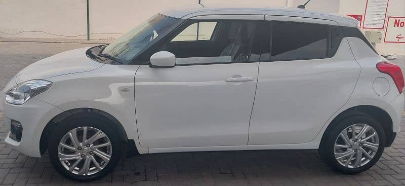 SUZUKI SWIFT (GL) (CVT) (2022) (WHITE) 7