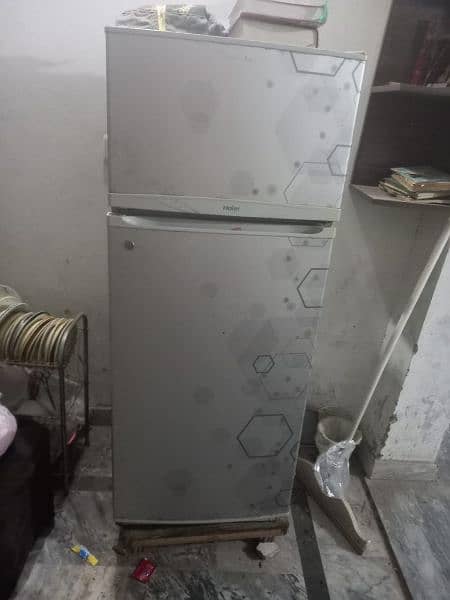 Refrigerator Haier 8 Cuft 0