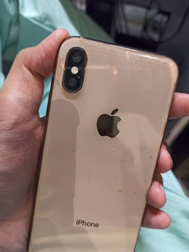 iphone XS / non pta / Xs for sell / factory unlocked 2