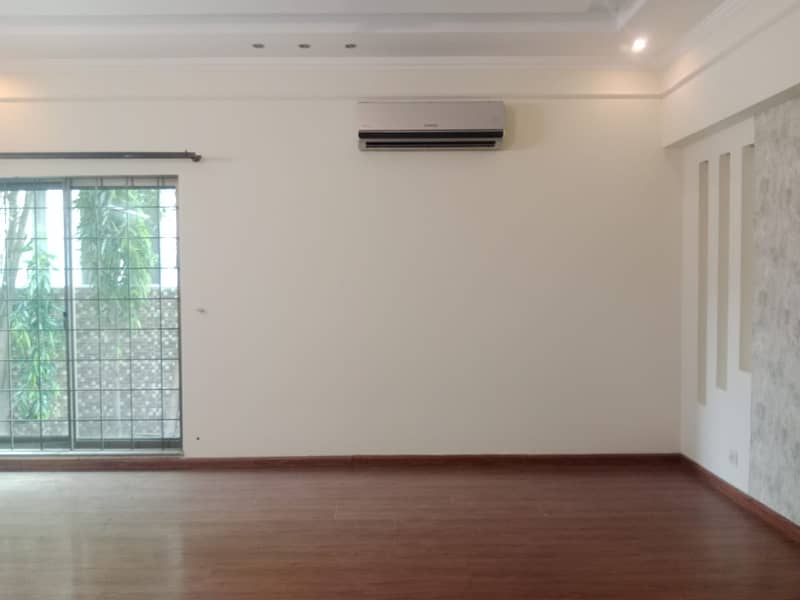 1 kanal Awesome House With Basement Available For Rent in DHA Phase 5 Block G 25